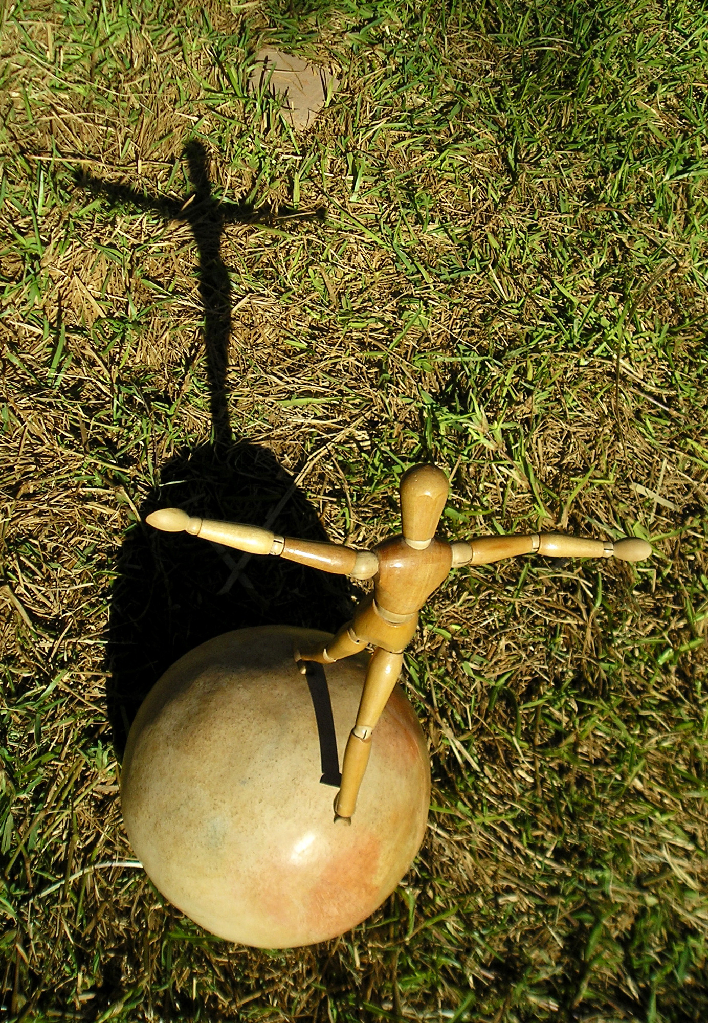 Sculpture Philippe Ardy
"Sphère-Christ", Terre cuite, Timimoun (2006)