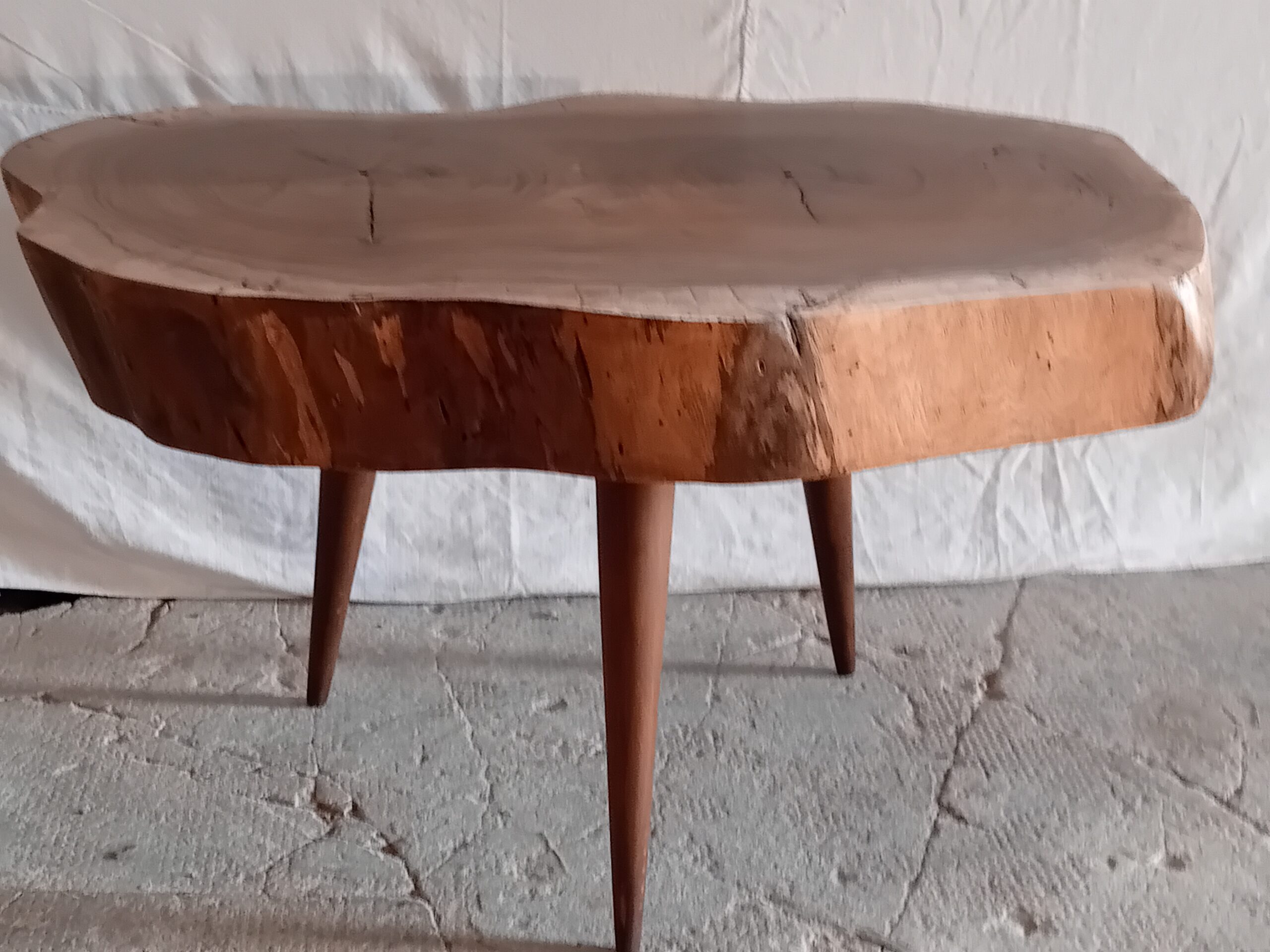 Table Basse, Noyer double coeur